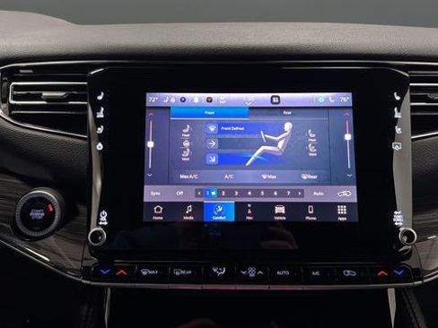 Used 2022 Jeep Wagoneer Series III image 17