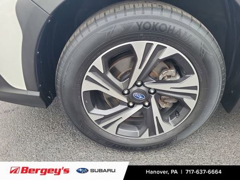Used 2024 Subaru Crosstrek 2.0i Premium AWD/4WD image 16