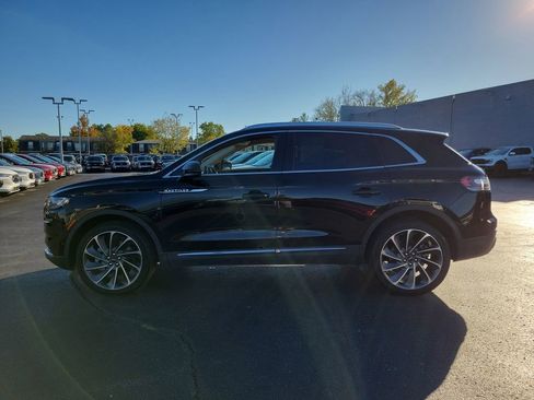 Certified 2022 Lincoln Nautilus Reserve w/ Equipment Group 201A image 7