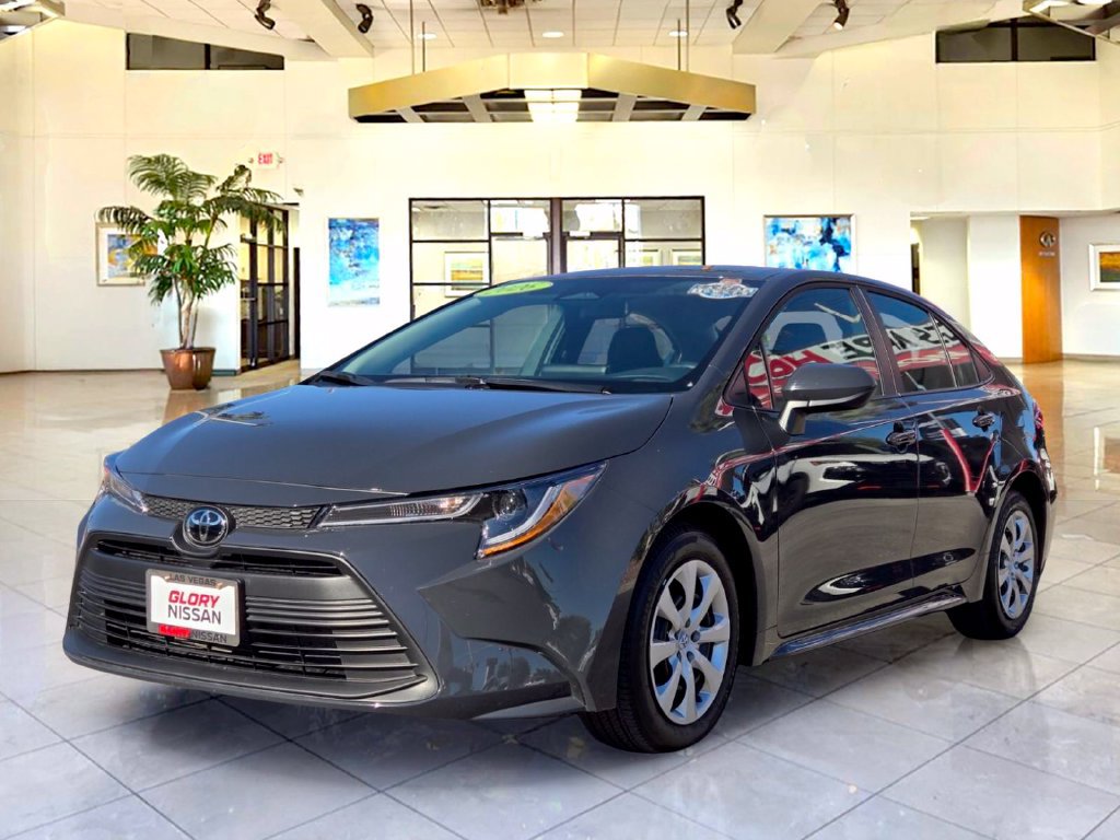 Used 2026 Toyota Corolla LE FWD image 1