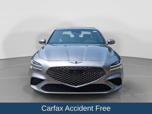 Used 2023 Genesis G70 2.0T RWD image 3