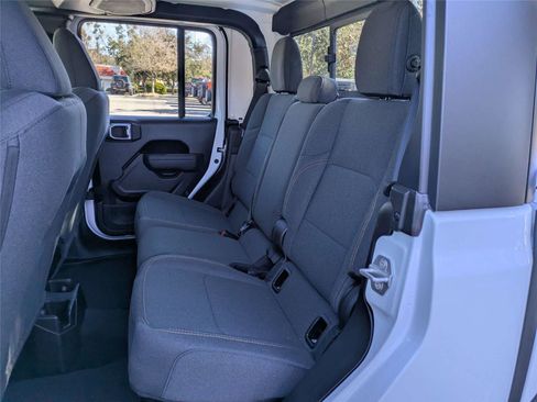 New 2026 Jeep Gladiator Sport image 14