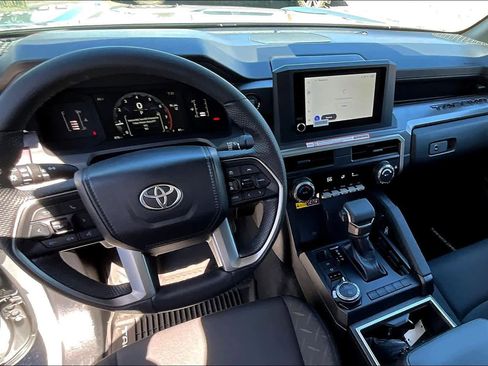 Used 2026 Toyota Tacoma SR5 image 15