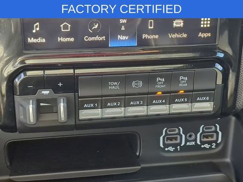 Certified 2024 RAM 2500 Limited image 27