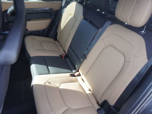 New 2026 Land Rover Defender 110 V8 image 30