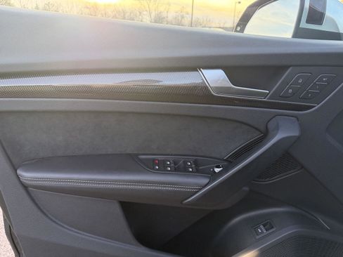 Used 2018 Audi SQ5 Prestige image 28