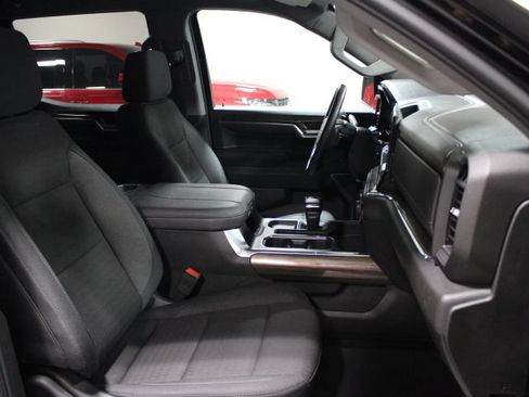 Used 2024 Chevrolet Silverado 1500 RST AWD/4WD image 23