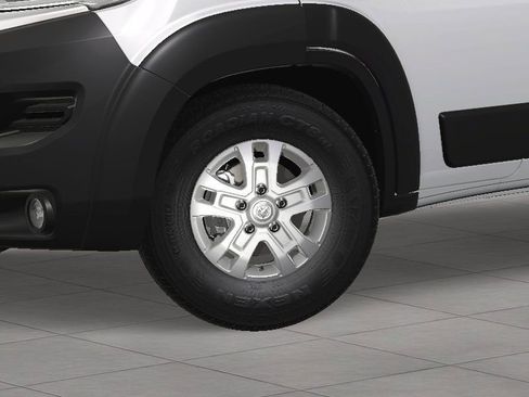 New 2025 RAM ProMaster 2500 w/ Quick Order Package 22G SLT image 13