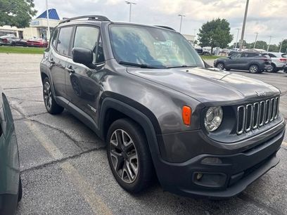 Used 2018 Jeep Renegade Latitude w/ Advanced Technology Group