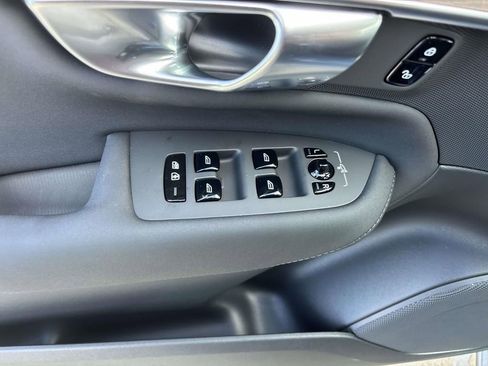 New 2026 Volvo XC90 B5 Plus image 14