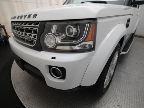 Used 2015 Land Rover LR4 HSE LUX AWD/4WD image 24