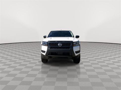 Certified 2025 Nissan Frontier S image 3