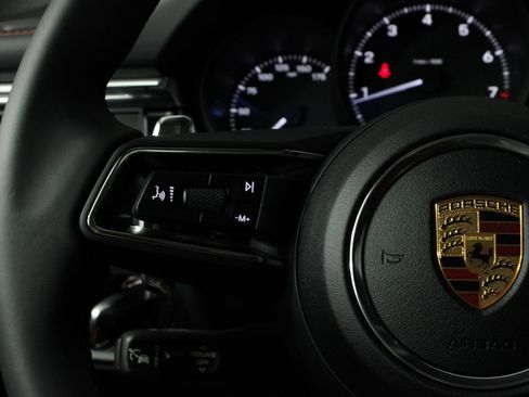 New 2026 Porsche Macan AWD/4WD image 21