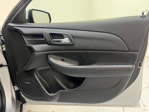 Used 2014 Chevrolet Malibu LT FWD image 32