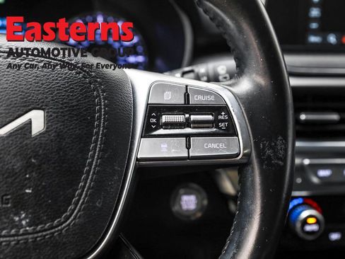 Used 2022 Kia Telluride LX image 16