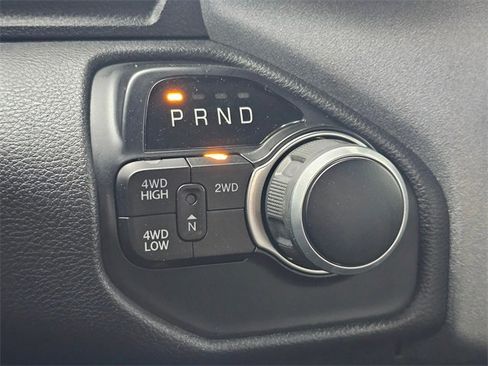 Used 2024 RAM 2500 Tradesman w/ Chrome Appearance Group image 20