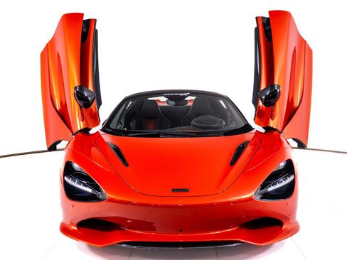 New 2027 McLaren 750S Spider RWD image 11
