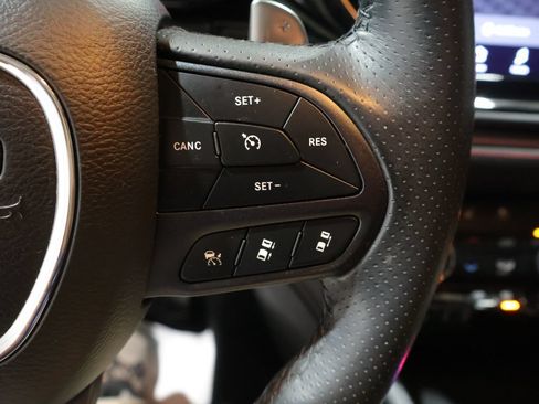 Used 2023 Dodge Durango GT AWD/4WD image 37
