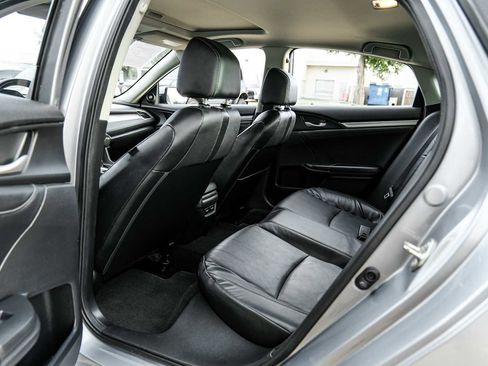 Used 2017 Honda Civic Touring image 36