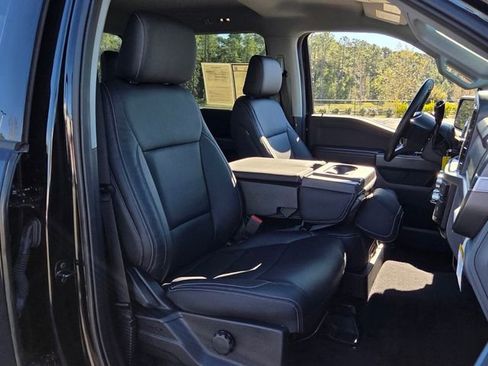 Used 2024 Ford F150 XLT image 17