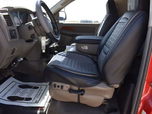 Used 2006 Dodge Ram 2500 Truck SLT AWD/4WD image 16