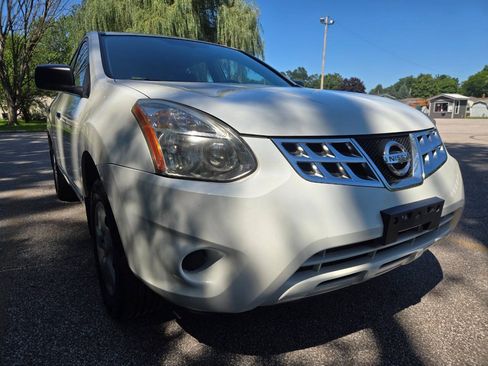 Used 2013 Nissan Rogue S AWD/4WD image 15