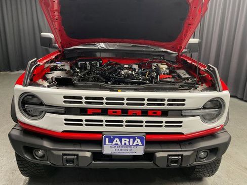 Used 2023 Ford Bronco Heritage Edition AWD/4WD image 12