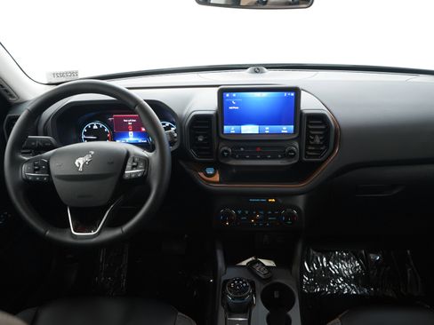 Used 2024 Ford Bronco Sport Outer Banks w/ Tech Package image 15