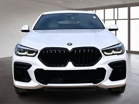 Used 2023 BMW X6 xDrive40i w/ M Sport Package image 3