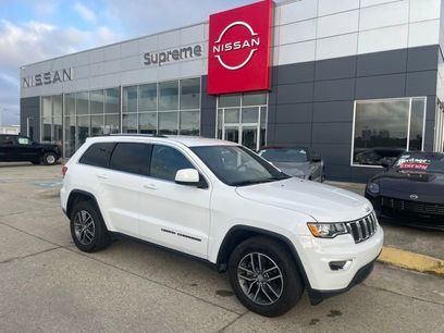 Used 2019 Jeep Grand Cherokee Laredo w/ Laredo X Package
