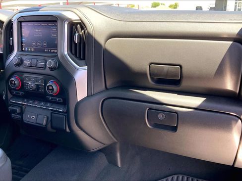 Used 2021 Chevrolet Silverado 1500 LT w/ Z71 Off-Road Package AWD/4WD image 19