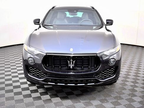 Used 2017 Maserati Levante S image 3