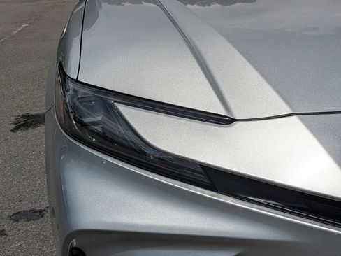 Used 2025 Toyota Camry LE FWD image 10