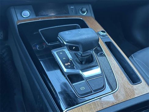 Used 2023 Audi Q5 2.0T Premium w/ Convenience Package image 33