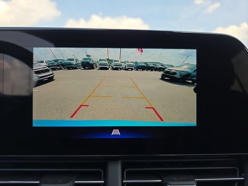 New 2026 Chevrolet Trax LT w/ Driver Confidence Package FWD image 22
