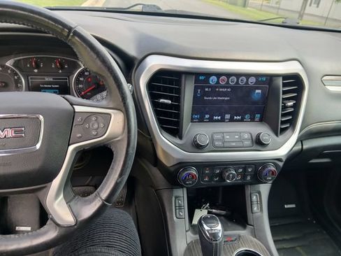 Used 2017 GMC Acadia SLT AWD/4WD image 26