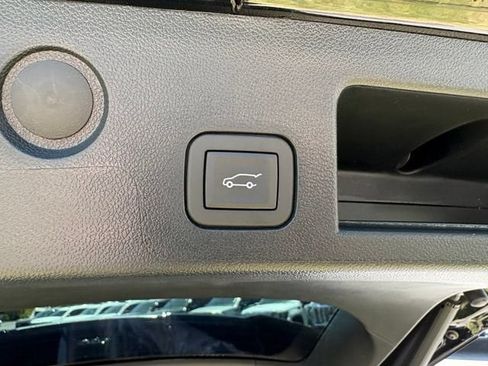 New 2027 GMC Terrain AT4 w/ Convenience Package III AWD/4WD image 10