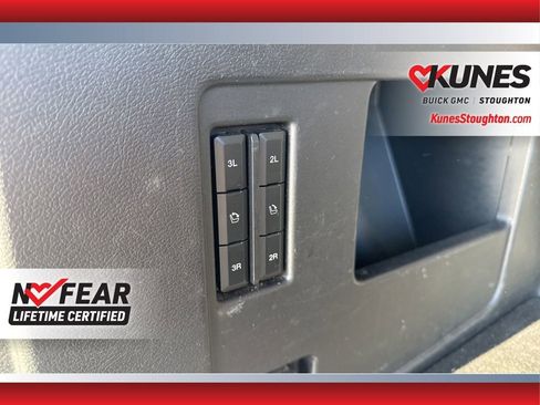 Used 2024 Ford Expedition Limited image 38