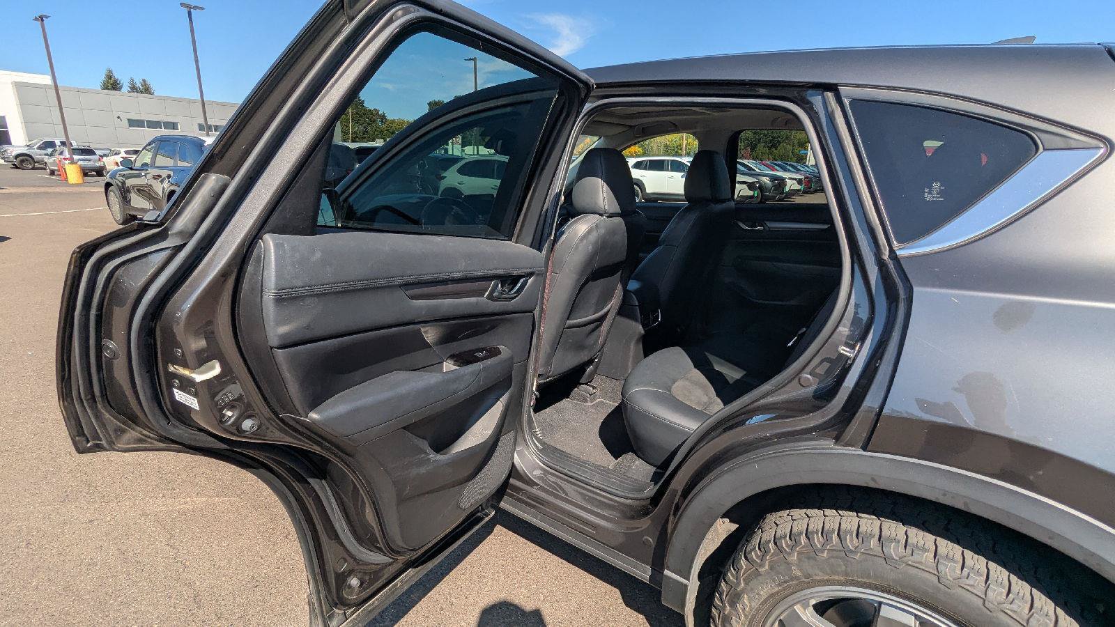 Used 2019 MAZDA CX-5 Touring AWD/4WD image 12
