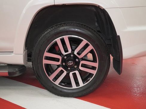 Certified 2022 Toyota 4Runner Limited image 42