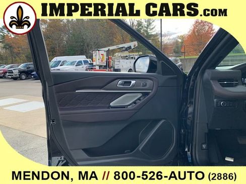 New 2026 Ford Explorer Platinum w/ LUX Leather Package image 26