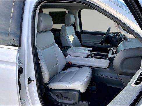 Certified 2025 Ford Expedition Max Active image 7