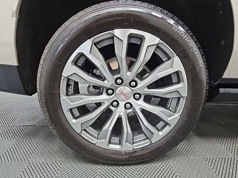 Used 2023 GMC Yukon XL Denali image 55