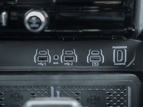 New 2026 RAM 1500 Laramie AWD/4WD image 27