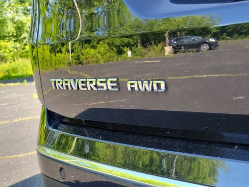 Used 2018 Chevrolet Traverse High Country image 6