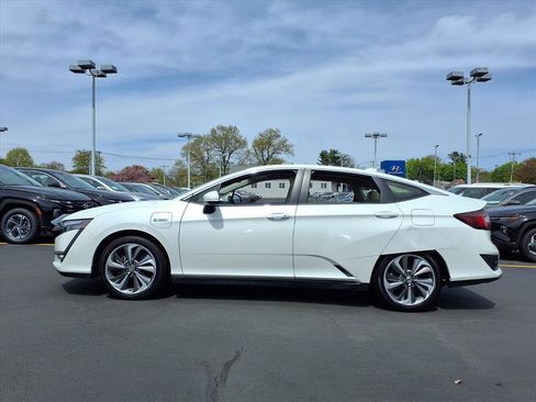 Used 2021 Honda Clarity Touring image 8
