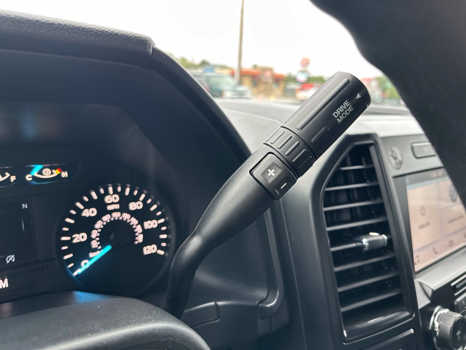Used 2019 Ford F150 XL w/ Equipment Group 101A Mid AWD/4WD image 44