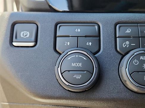 New 2026 Chevrolet Silverado 3500 LT w/ All Star Edition AWD/4WD image 19