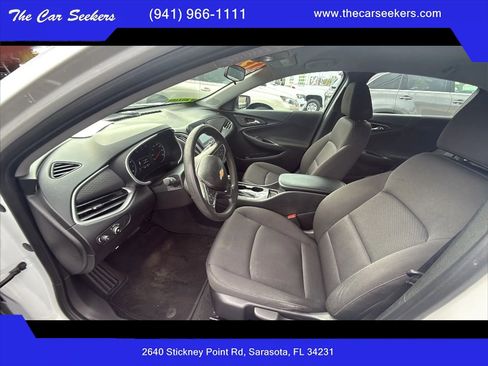 Used 2018 Chevrolet Malibu LS image 11