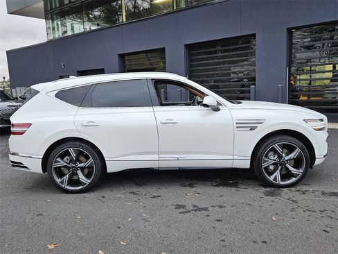 New 2026 Genesis GV80 2.5T Prestige image 8
